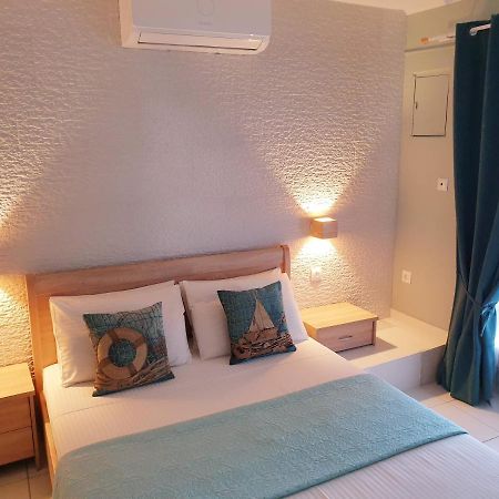 Deluxe Apartment Near The Airport Adults Only Pórto Ráfti Esterno foto